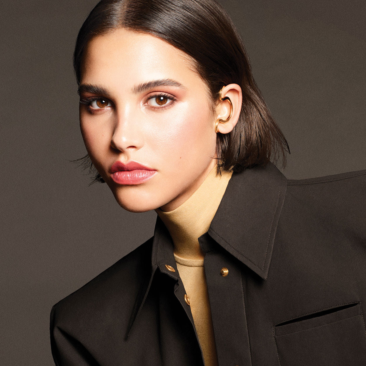 Bobbi Brown Rosey Nudes Eye Shadow Palette