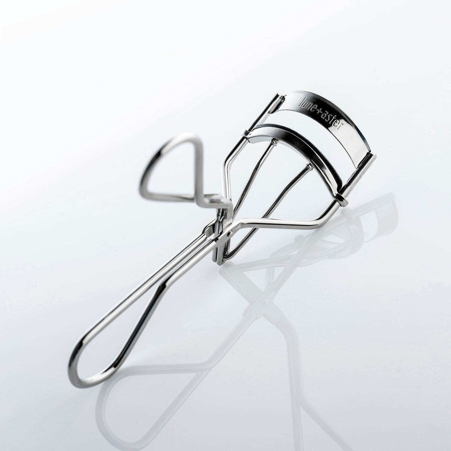 Lune+Aster PowerLash Eyelash Curler