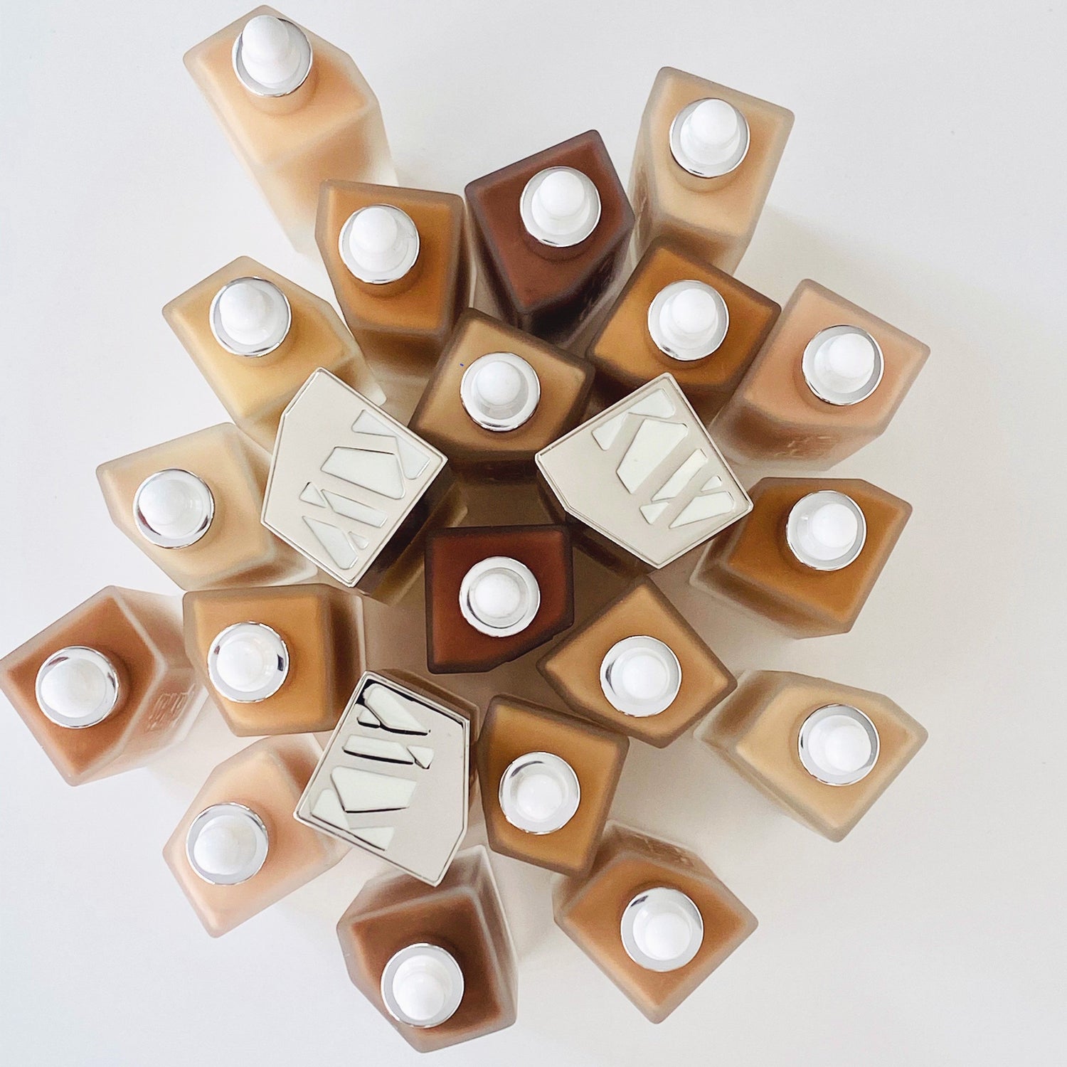 Kjaer Weis Invisible Touch Liquid Foundation