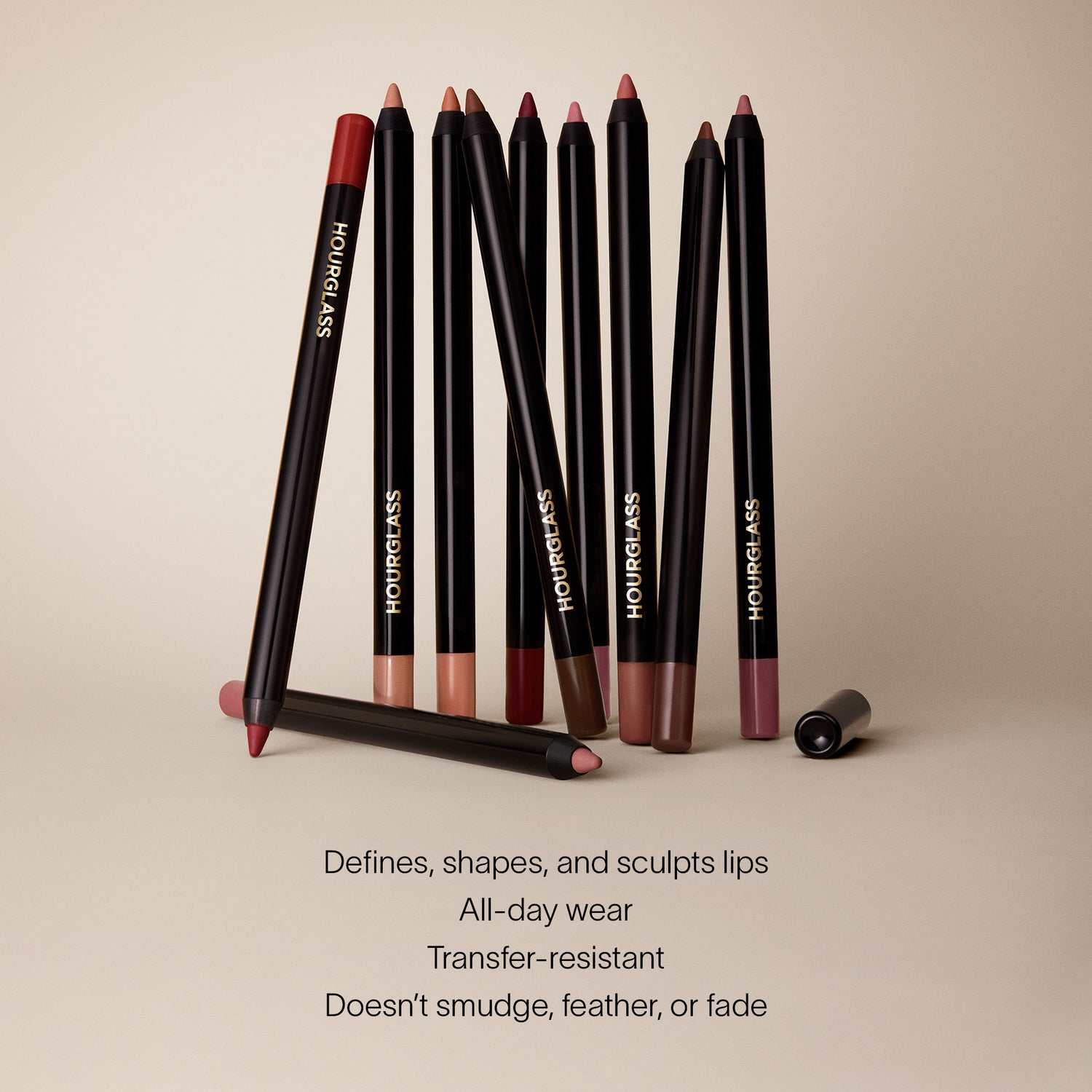 Lifestyle image of Hourglass Shape and Sculpt Lip Liner