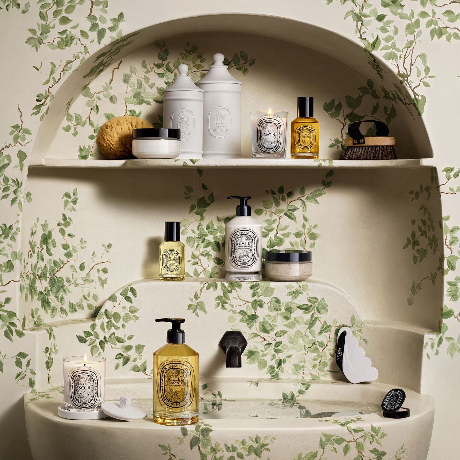 Image of product in the same collection as Diptyque Le Matin Candle