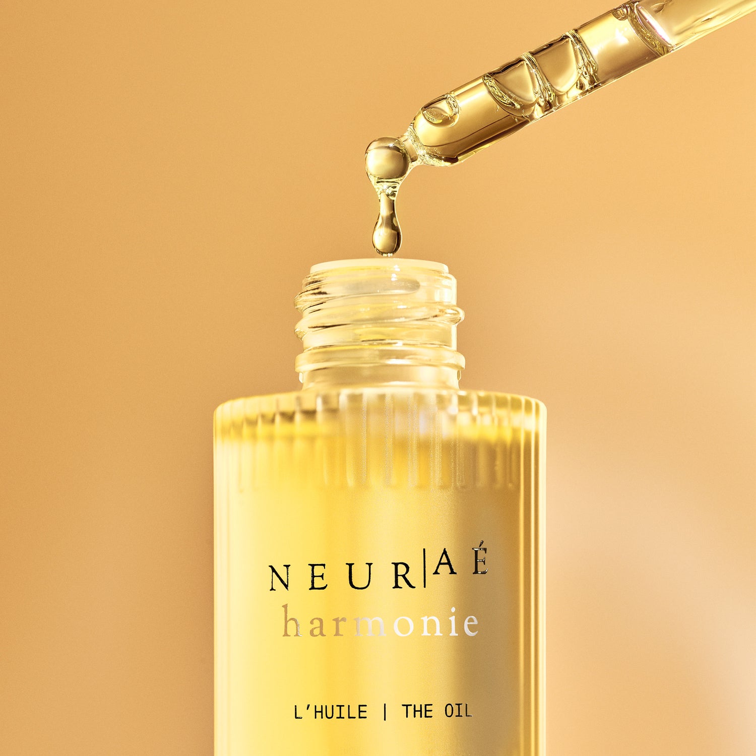 Lifestyle image of Neuraé Harmonie The Oil