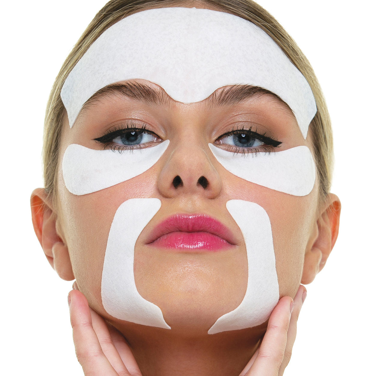 Model image of Skyn Iceland Face-Lift in-A-Bag