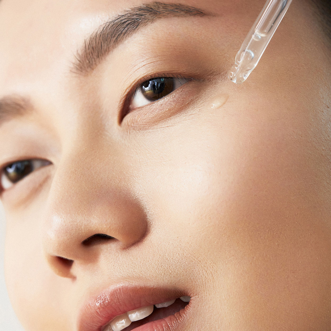 Model image of Skyn Iceland Brightening Eye Serum