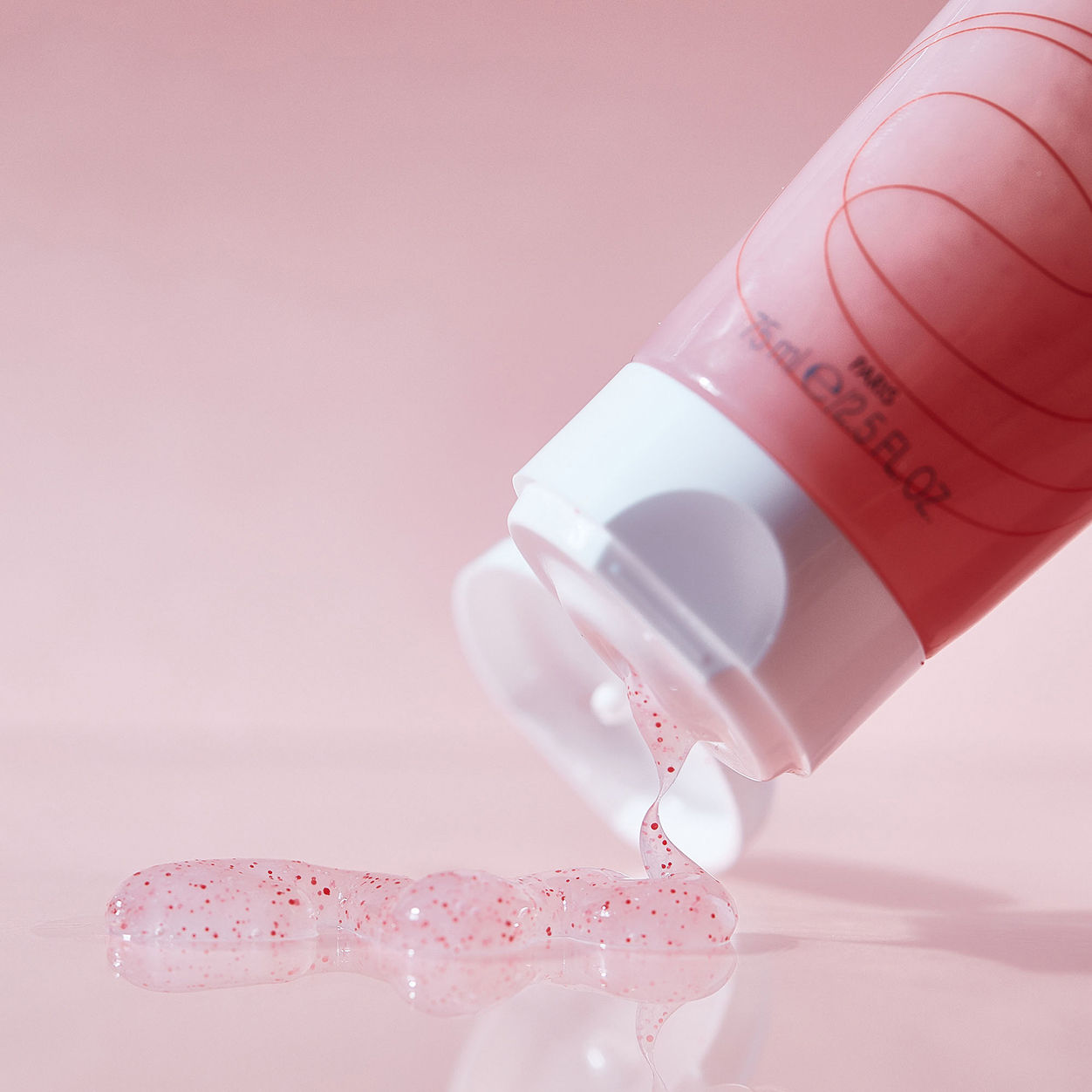 Lifestyle image of Avène Gentle Exfoliating Gel