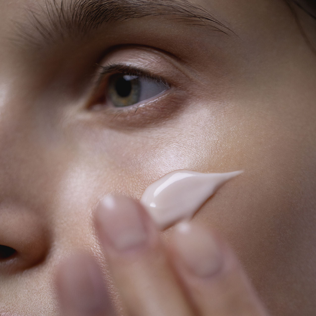 Model image of Sisley Paris Black Rose Cream Mask