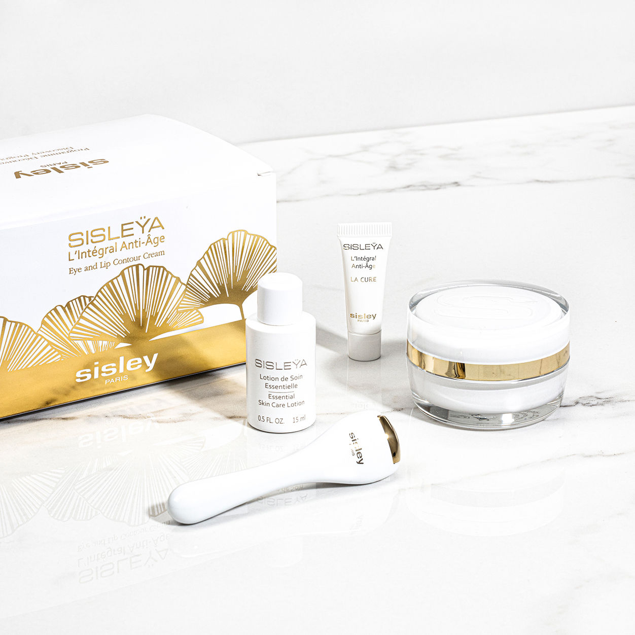 Lifestyle image of Sisley-Paris Sisleÿa L'Intégral Anti-Âge Eye and Lip Contour Discovery Program