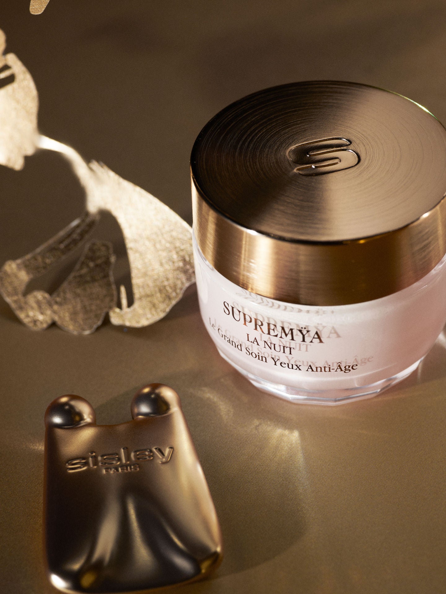 Lifestyle image of Sisley Paris Supremÿa at Night The Supreme Anti-Aging Eye Cream