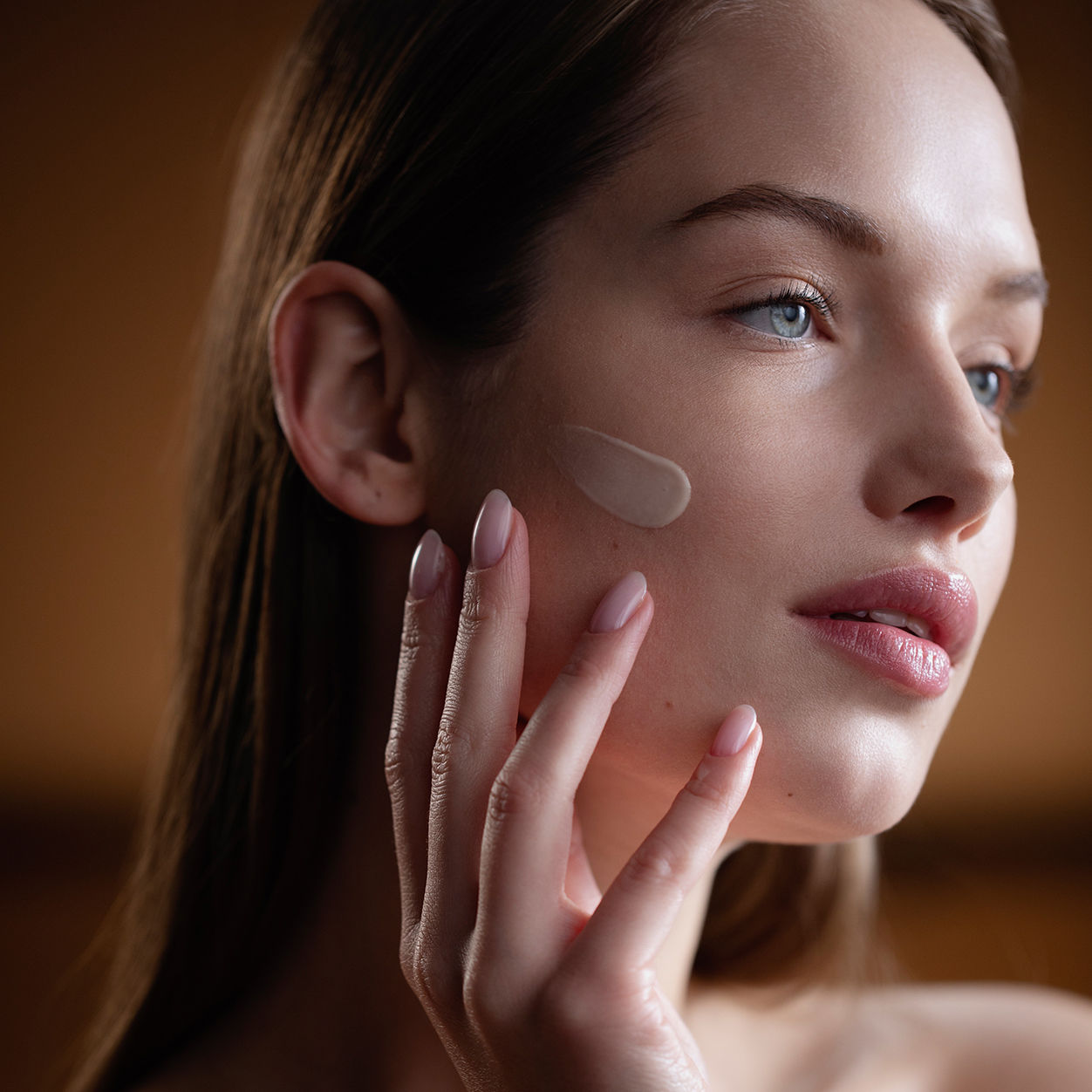 Model image of Sisley Paris Supremÿa: The Supreme Anti-Aging Skin Care