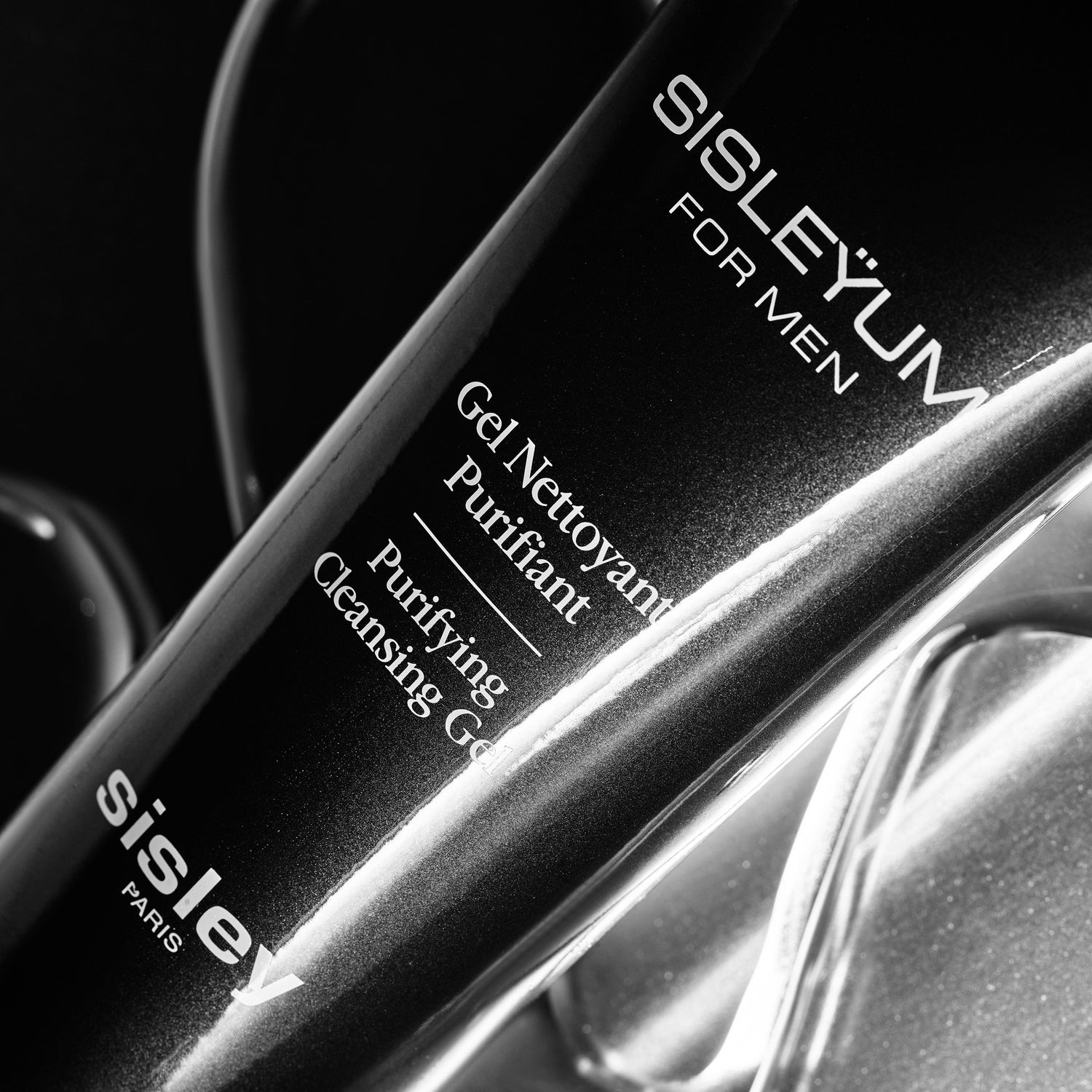 Lifestyle image of Sisley-Paris Sisleÿum Purifying Cleansing Gel