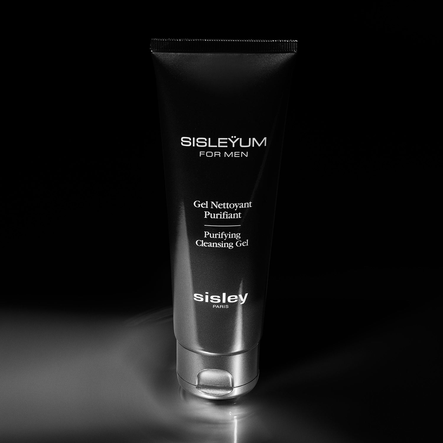 Lifestyle image of Sisley-Paris Sisleÿum Purifying Cleansing Gel