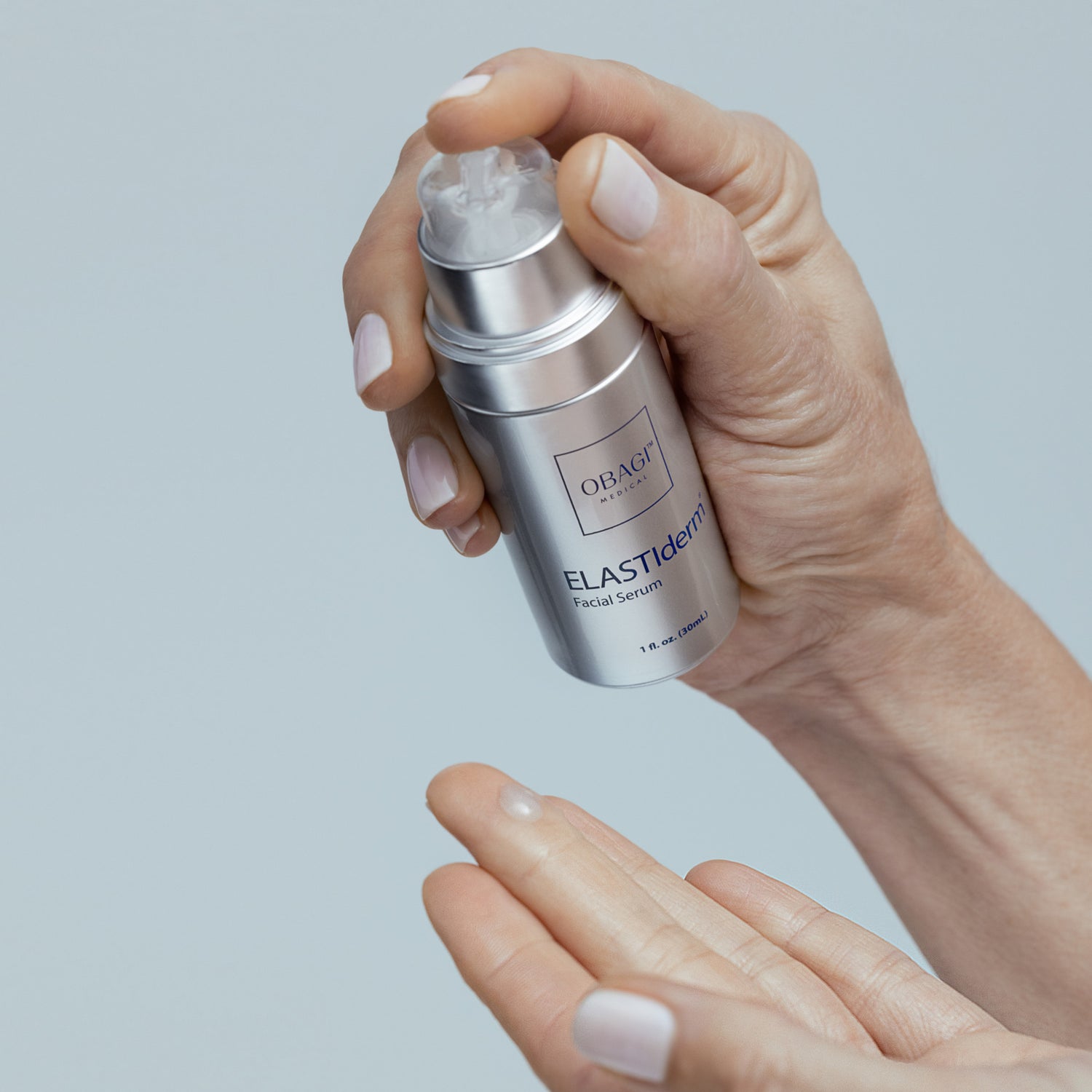 Obagi Elastiderm Facial Serum model image .