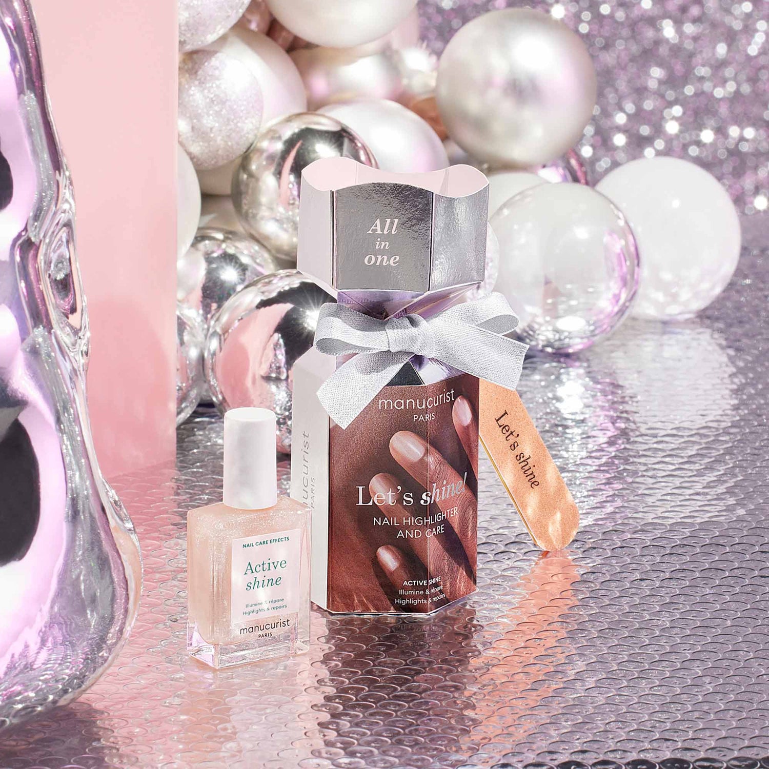 Lifestyle image of Manucurist Let's Shine! Candy Kit