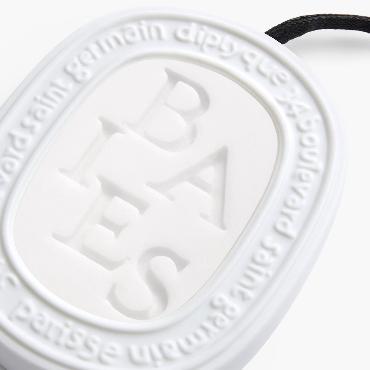 Top-view image of Diptyque Baies (Berries) Wax Oval