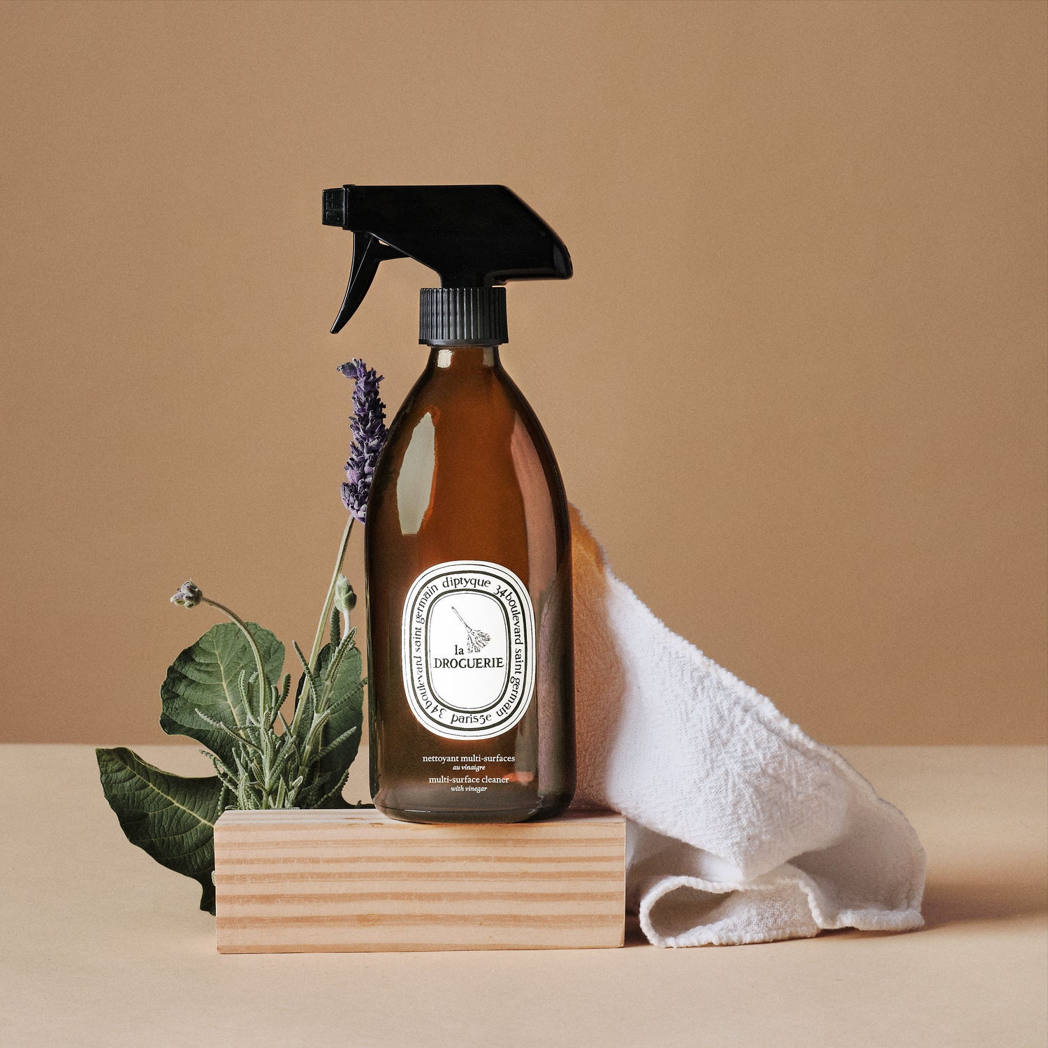 Lifestyle image of Diptyque Multi-surface Cleaner With Vinegar