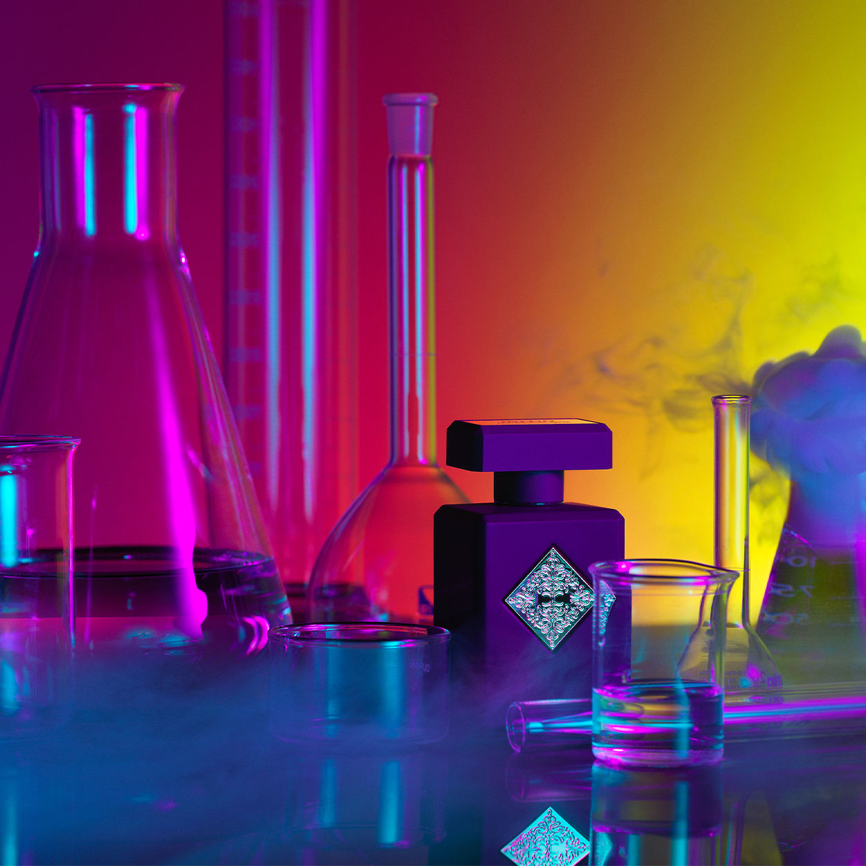 Lifestyle image of Initio Parfums Privés Psychedelic Love Eau de Parfum