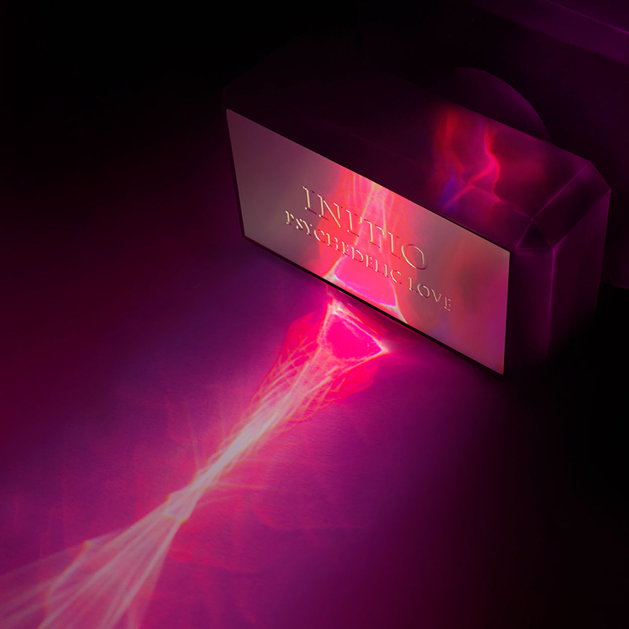 Lifestyle image of Initio Parfums Privés Psychedelic Love Eau de Parfum