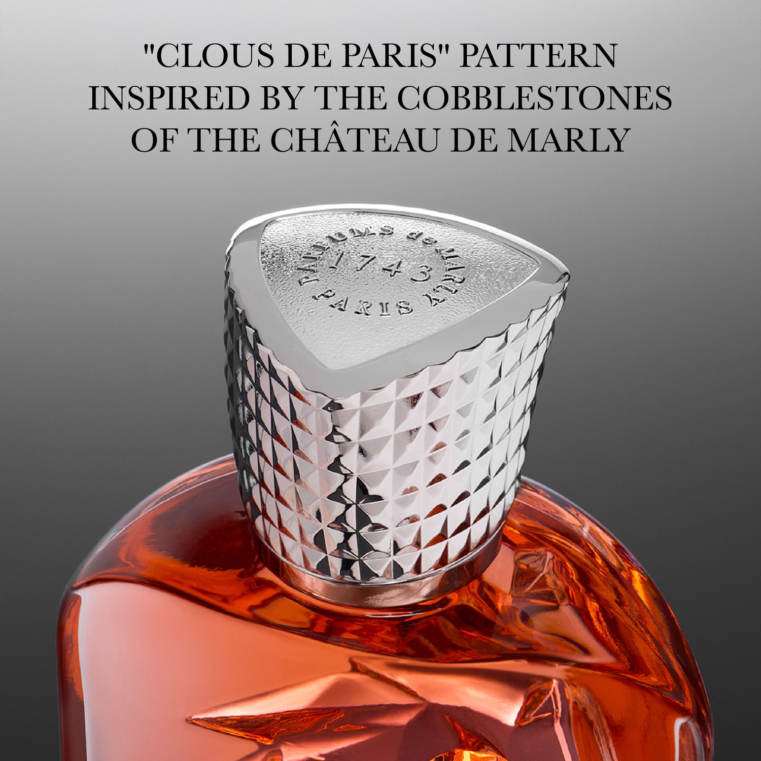 Image of an open Parfums de Marly Carios Extrait de Parfum