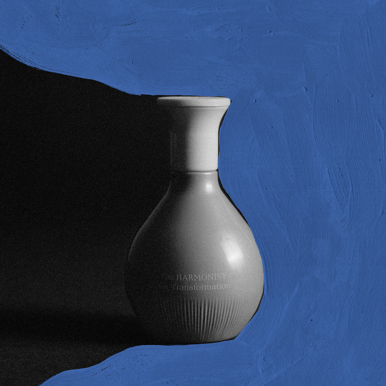 Lifestyle image of The Harmonist Yin Transformation Parfum