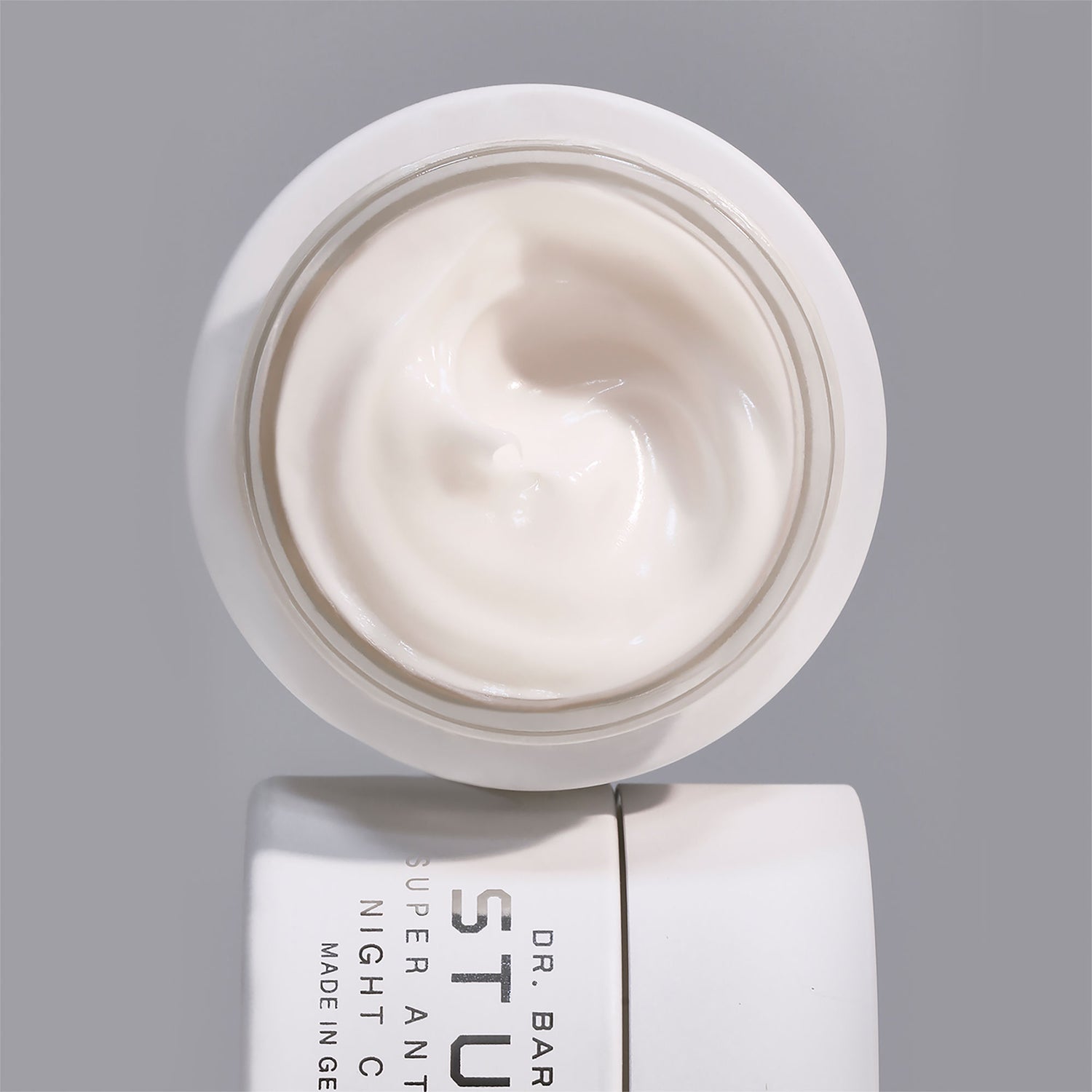 Lifestyle image of Dr. Barbara Sturm Super Anti-Aging Night Cream
