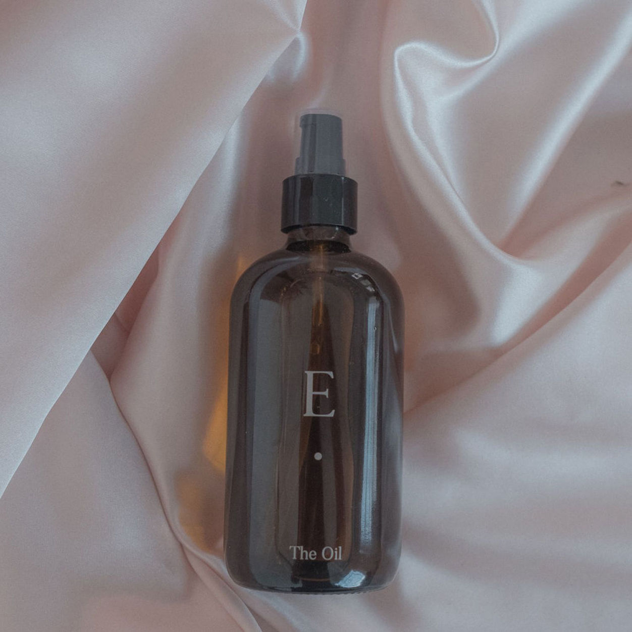 Lifestyle image of Ebi The Oil
