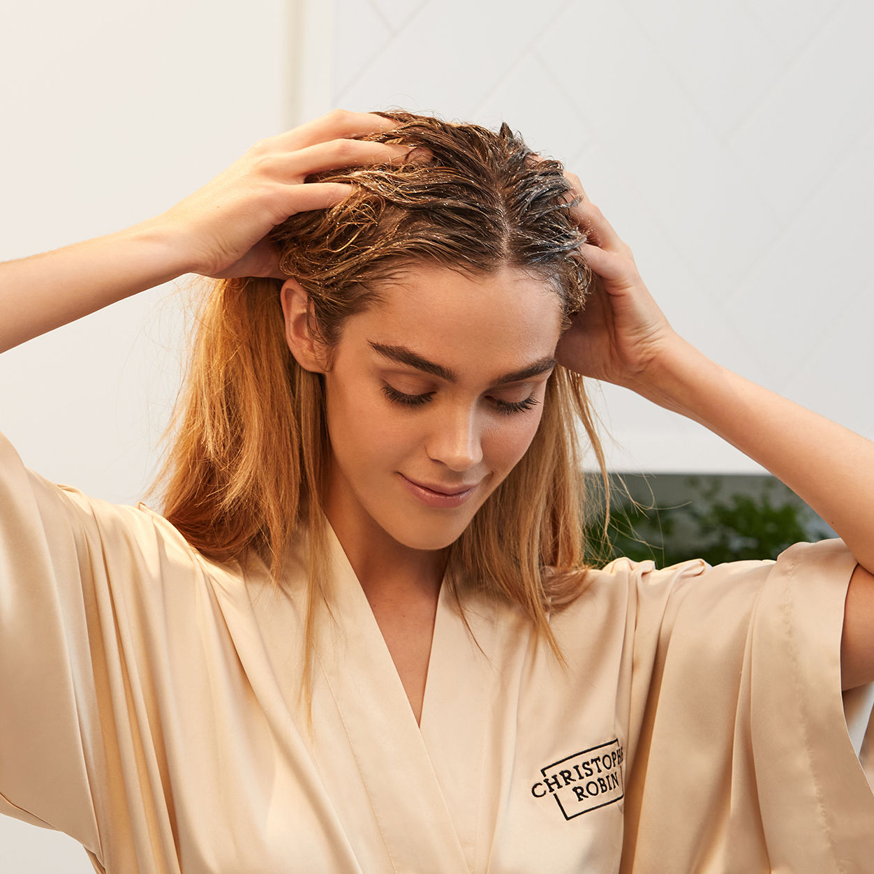 Model image of Christophe Robin Hydrating Cream Scrub wtih Aloe Vera