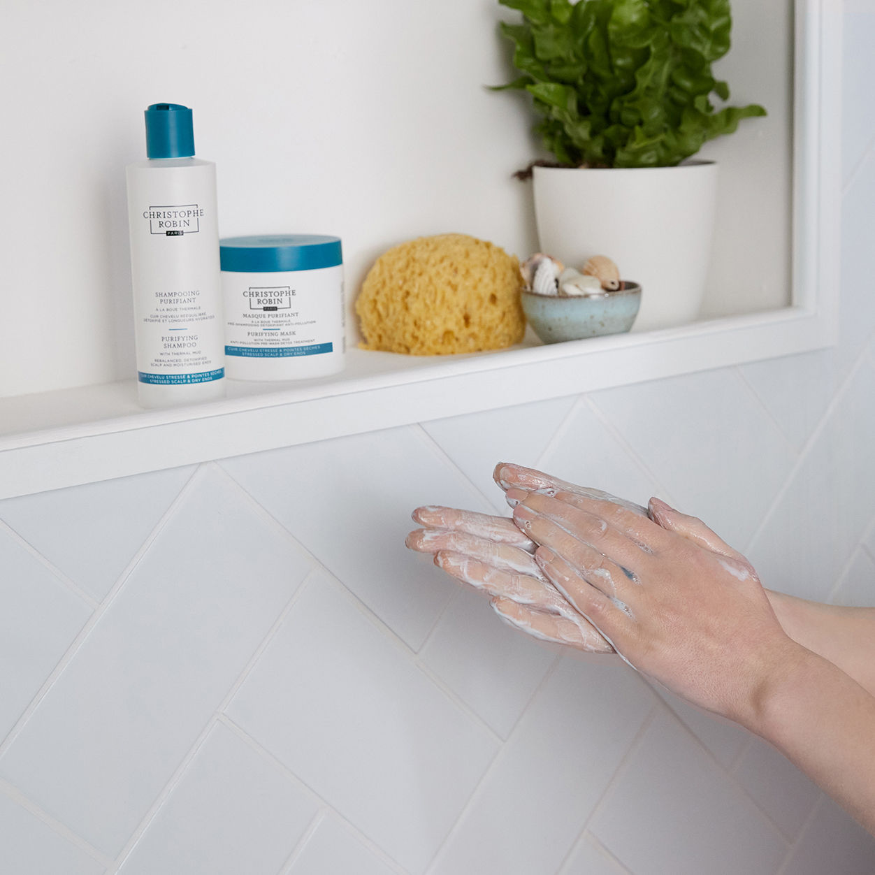 Model image of Christophe Robin Purifying Shampoo with Thermal Mud