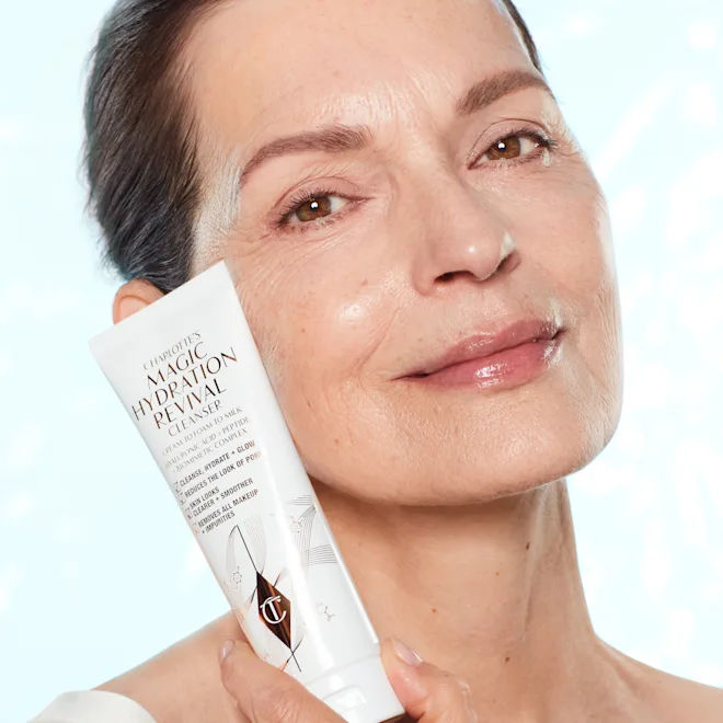 Model image of Charlotte Tilbury Charlotte's Magic Hydration Revival Cleanser