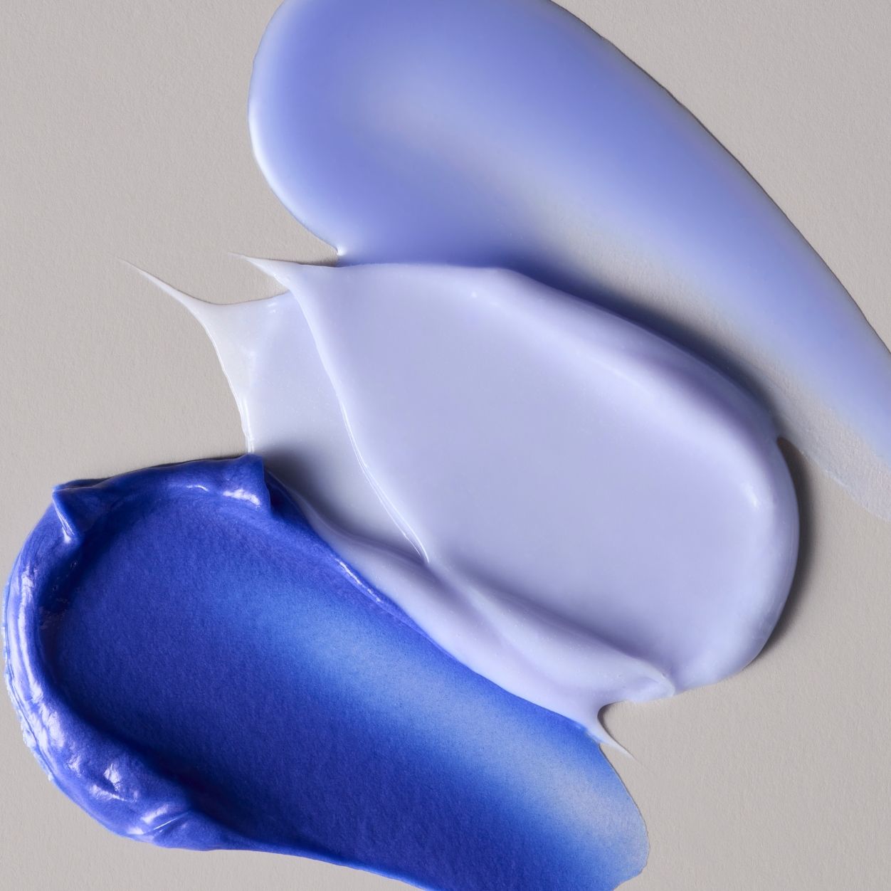 Group swatch image of Christophe Robin Shade Variation Shampoo With Florentina Iris Baby Blonde