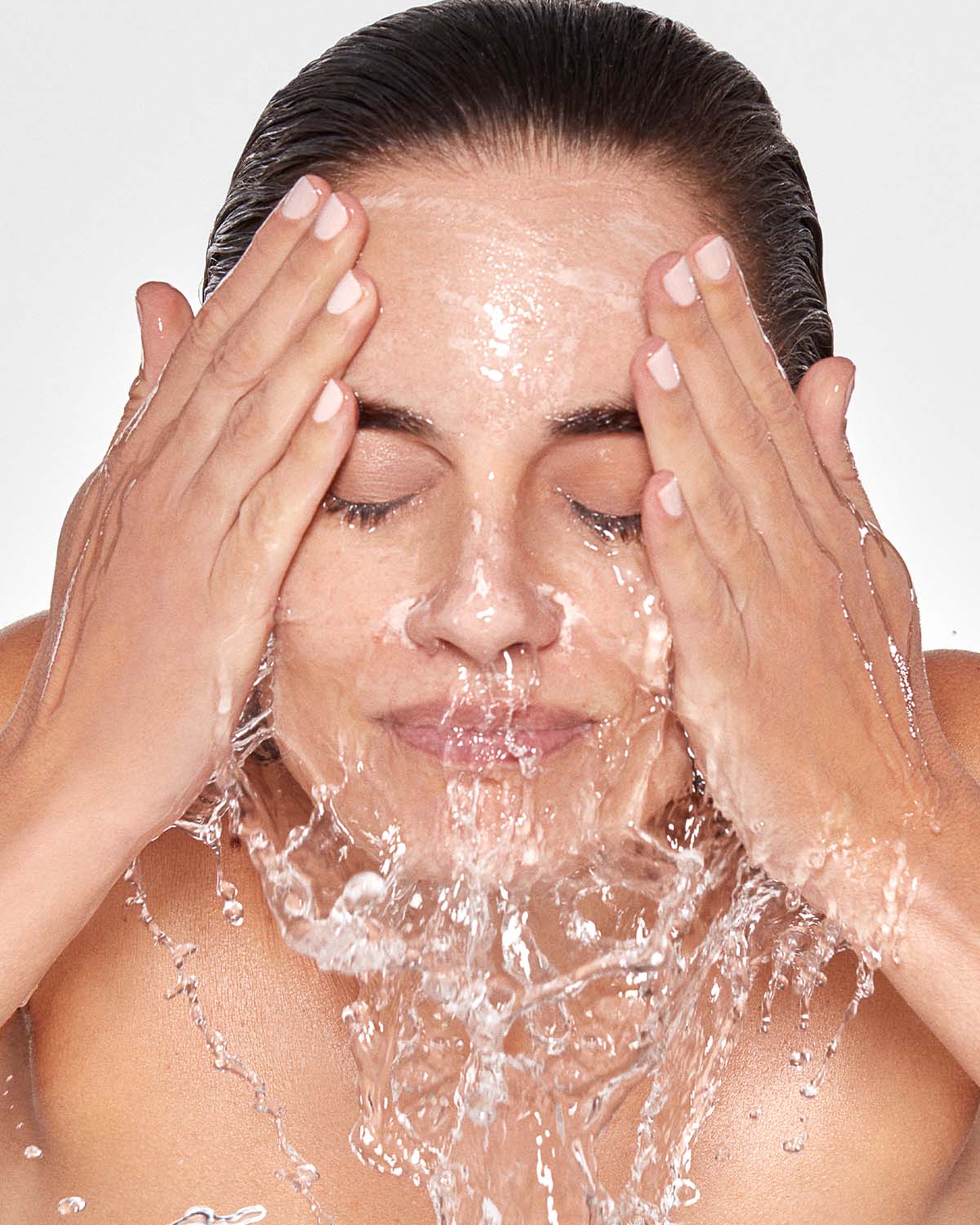 Model image of 111SKIN Black Diamond Vitamin C Brightening Cleanser