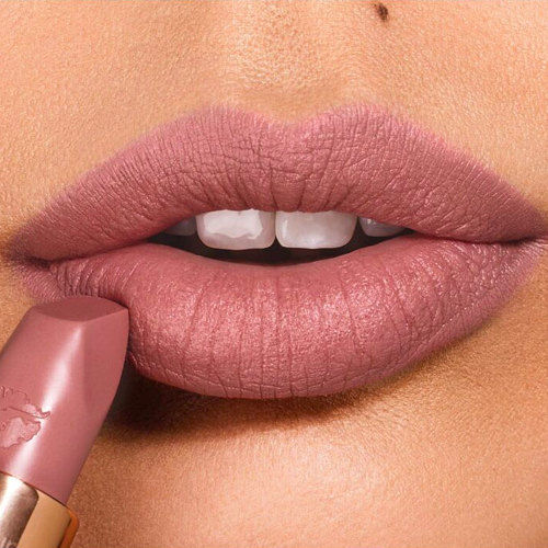 Model image of Charlotte Tilbury Matte Revolution