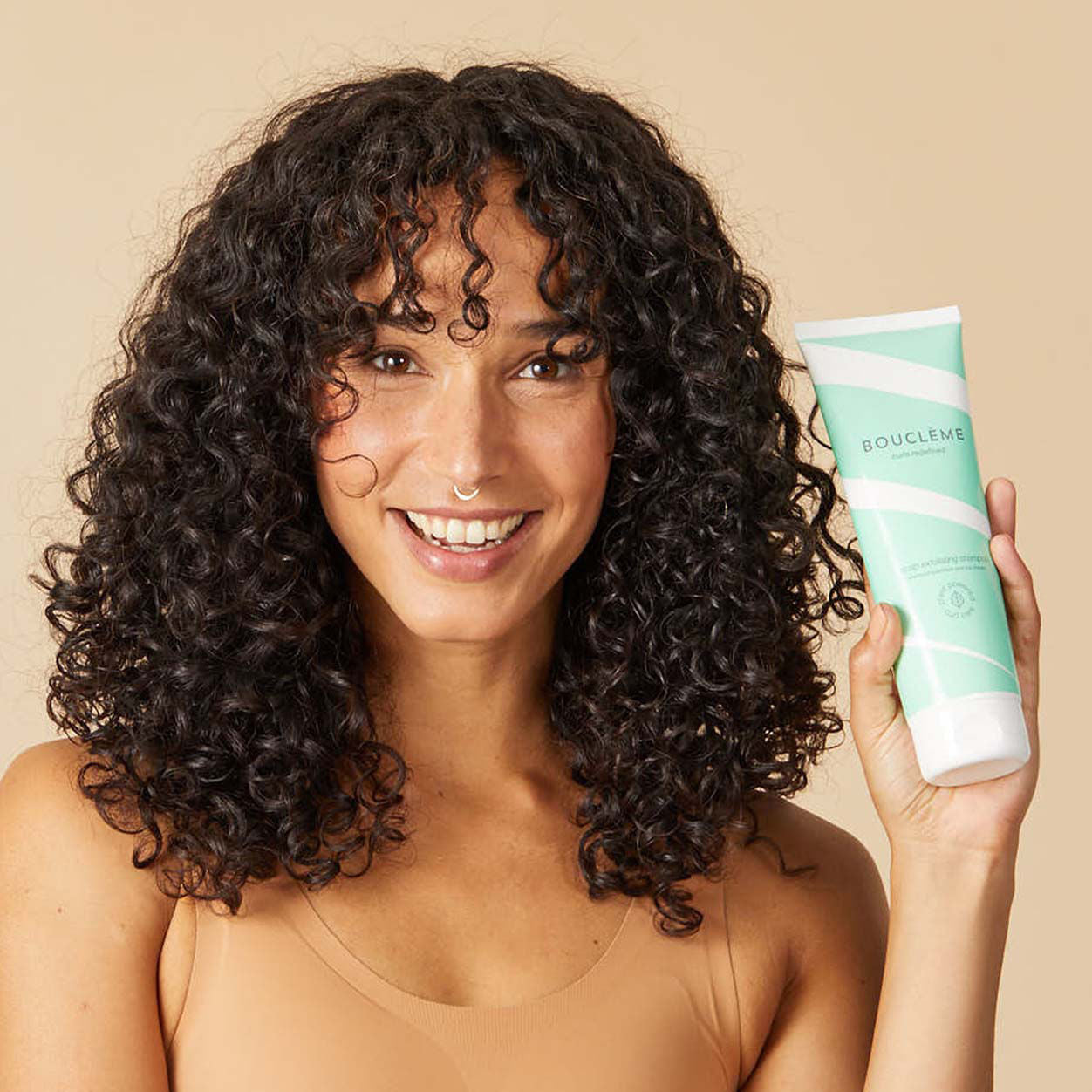 Model image of Bouclème Scalp Exfoliating Shampoo