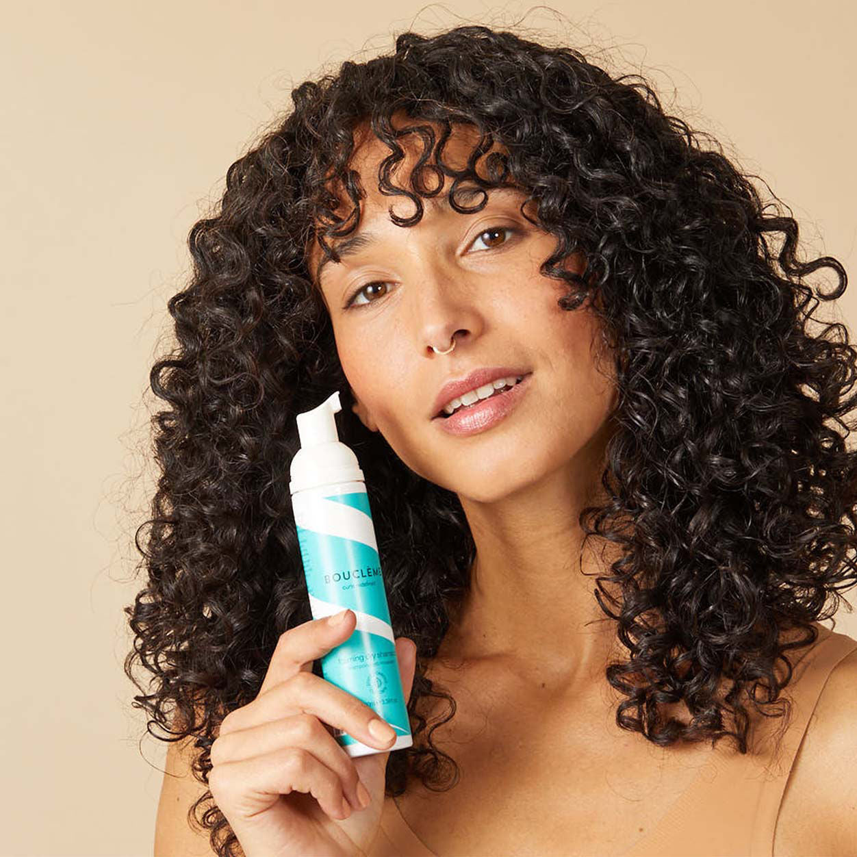Model image of Bouclème Foaming Dry Shampoo