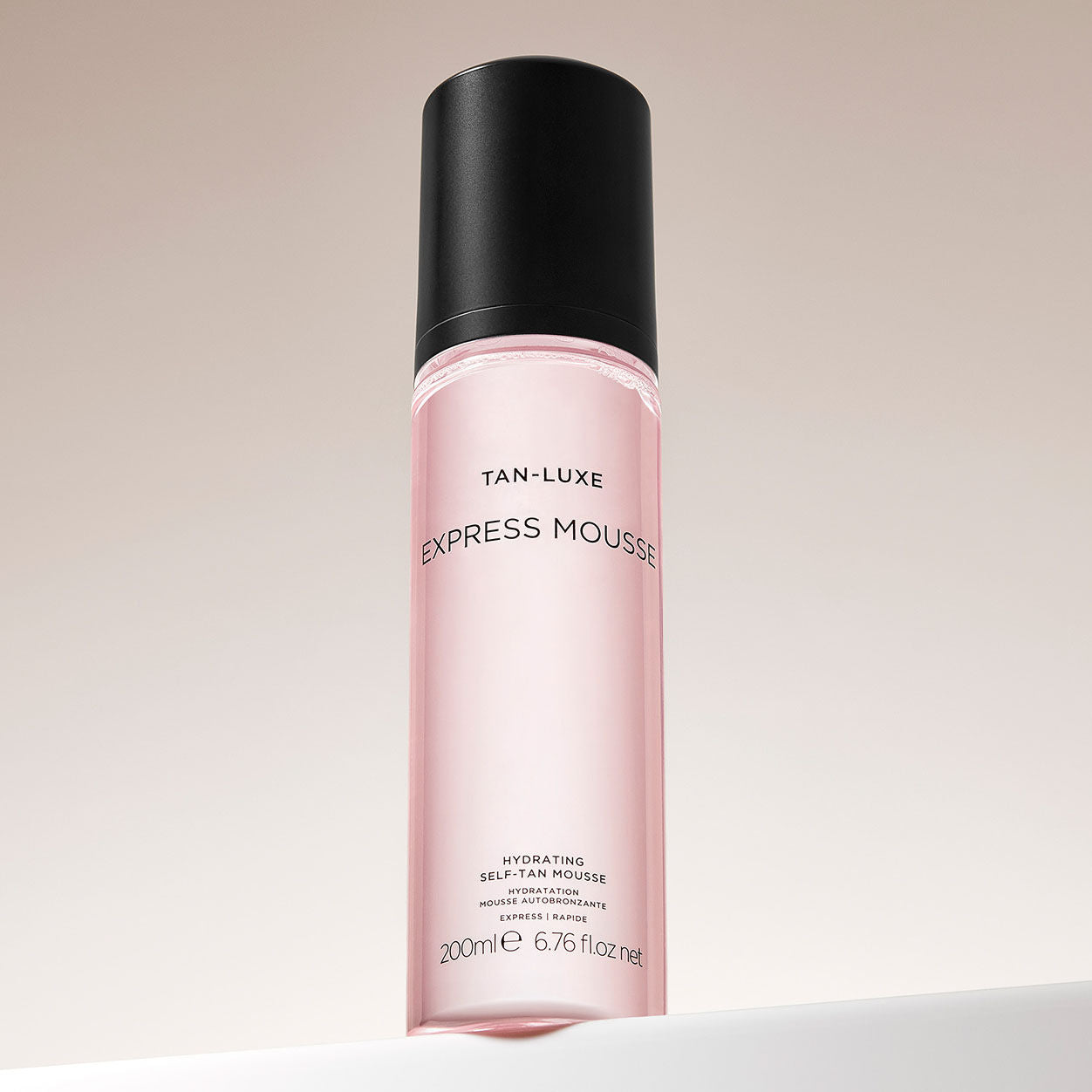 Lifestyle image of Tan-Luxe Express Mousse