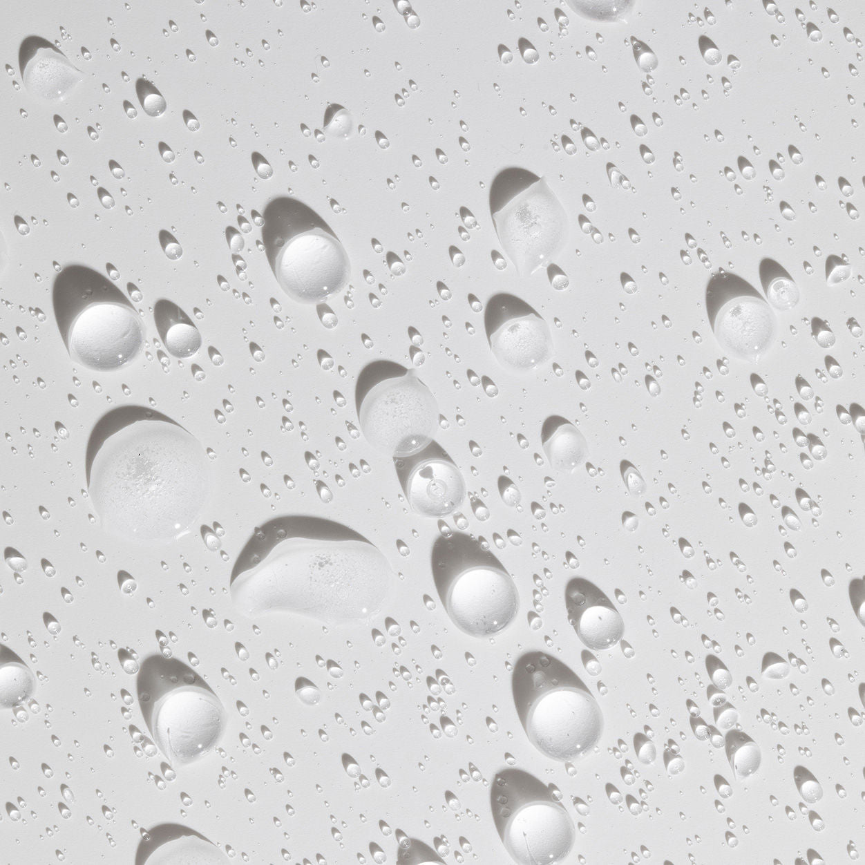 Swatch image of Tan-Luxe The Express Water