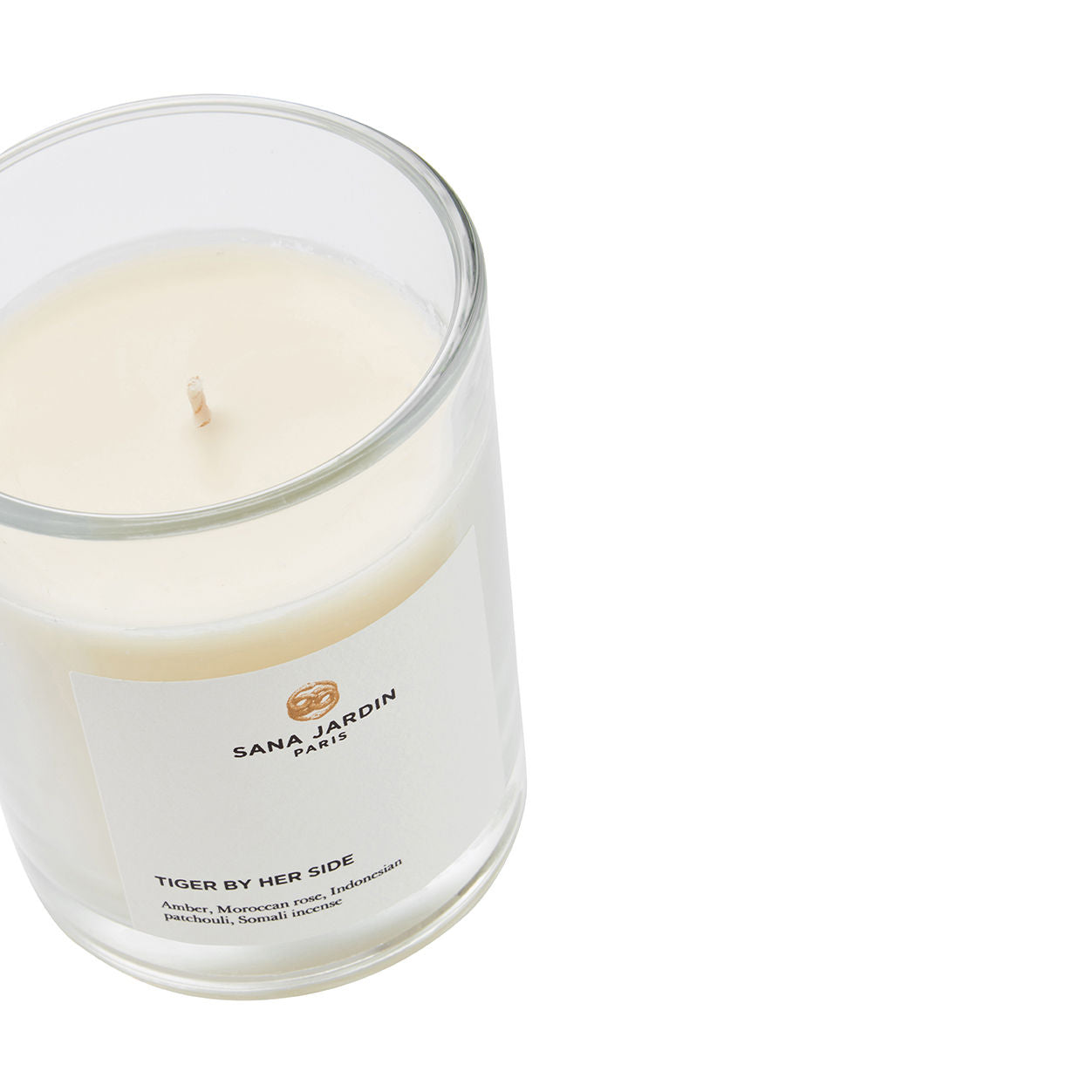 Lifestyle image of Sana Jardin Tiger By Her Side Candle