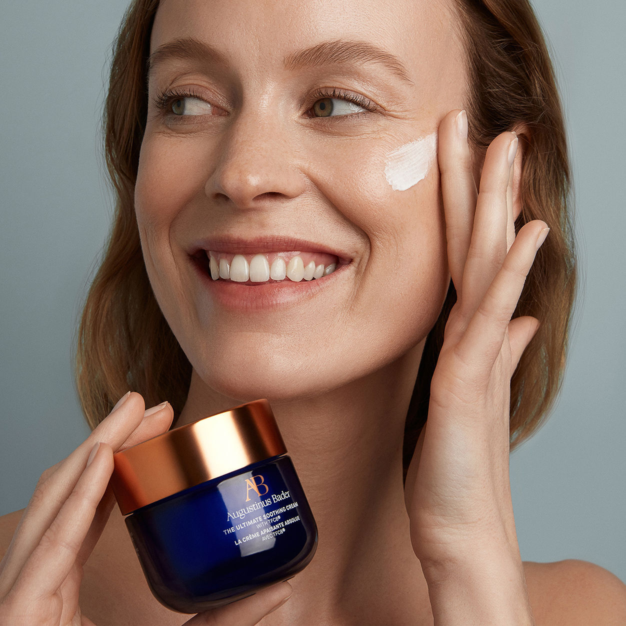 Model image of Augustinus Bader The Ultimate Soothing Cream Refill