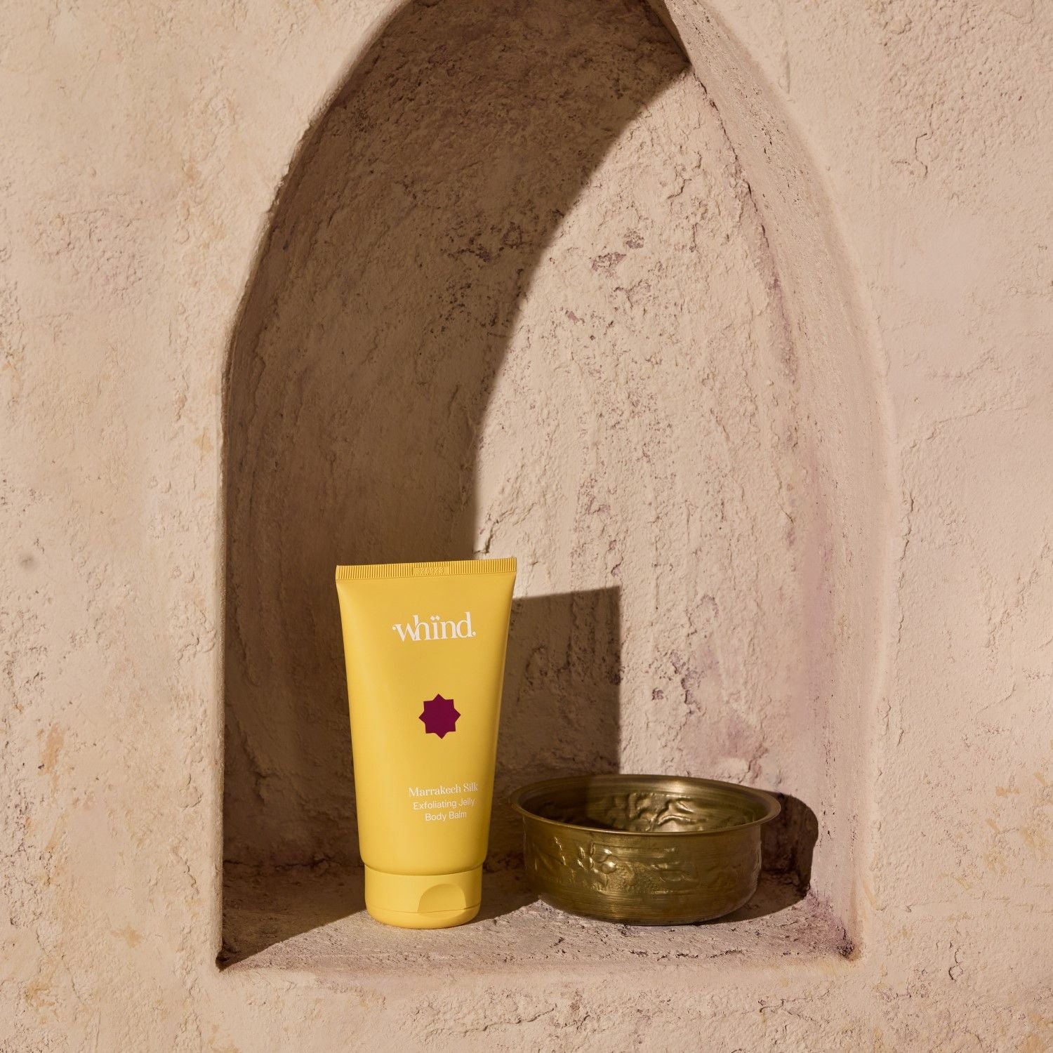 Lifestyle image of Whind Marrakech Silk Exfoliating Jelly Body Balm