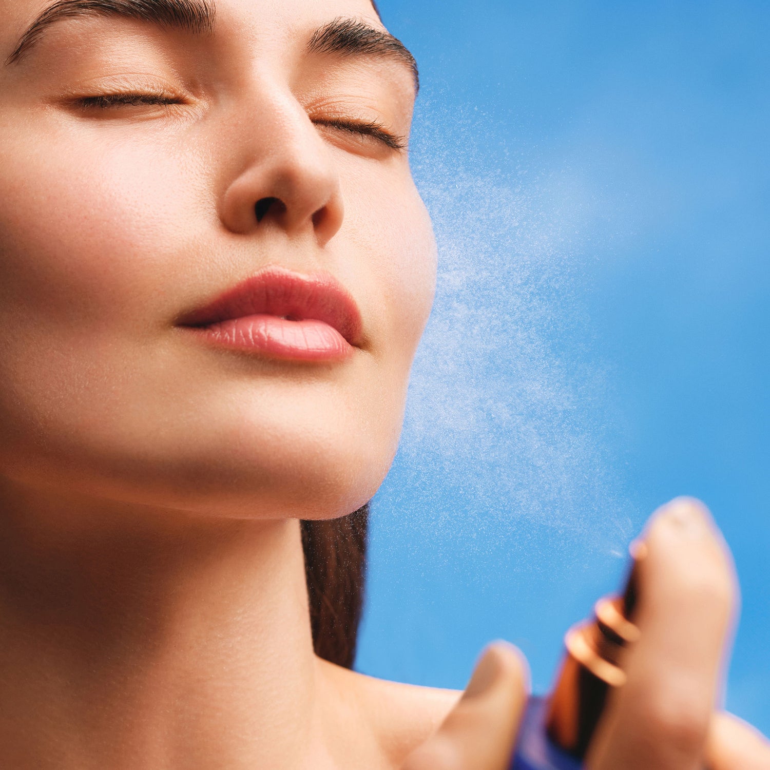 Model image of Augustinus Bader The Face Mist