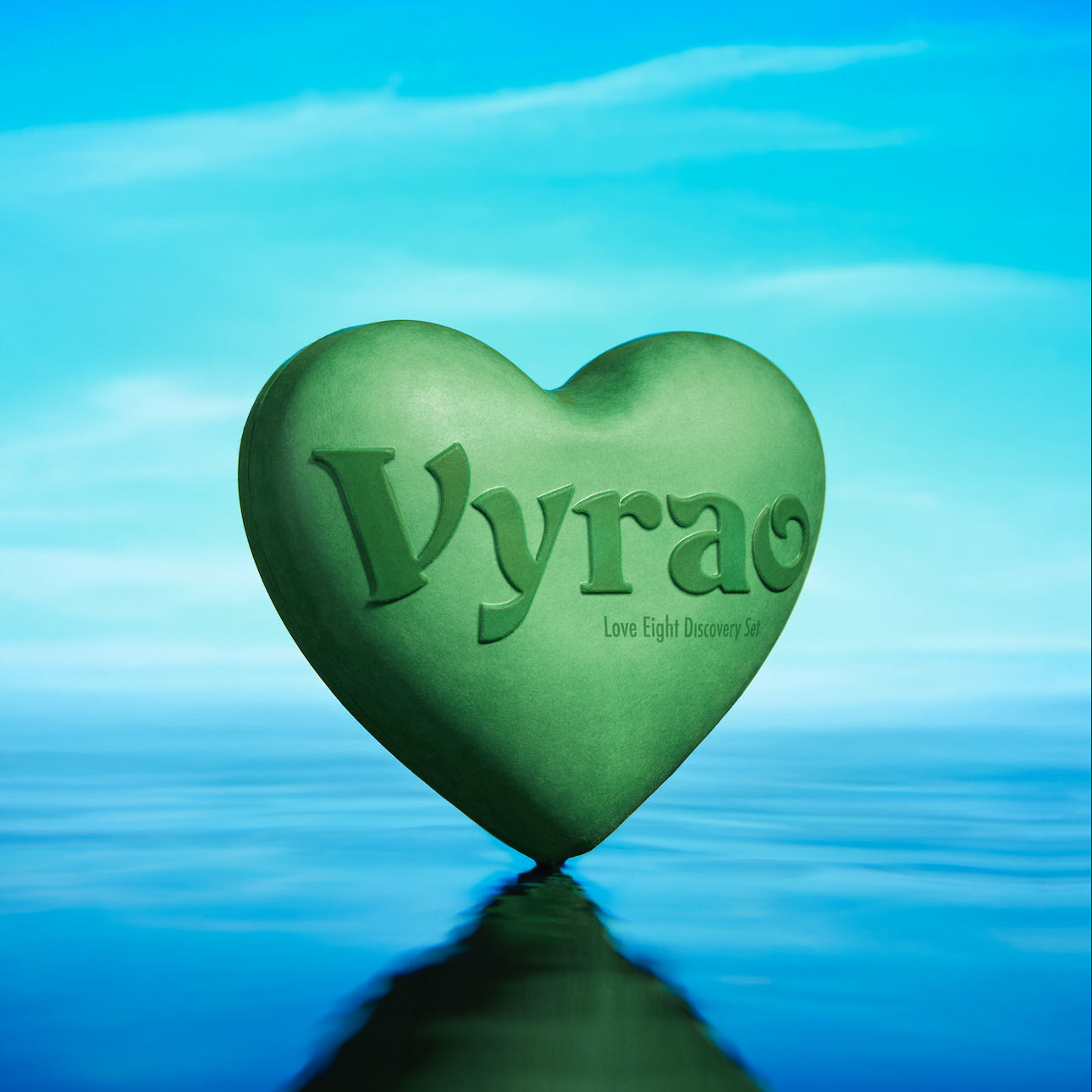 Lifestyle image of Vyrao Love Eight Set