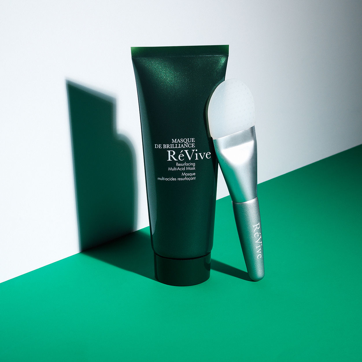 Lifestyle image of RéVive Masque De Brilliance Resurfacing Multi-Acid Mask