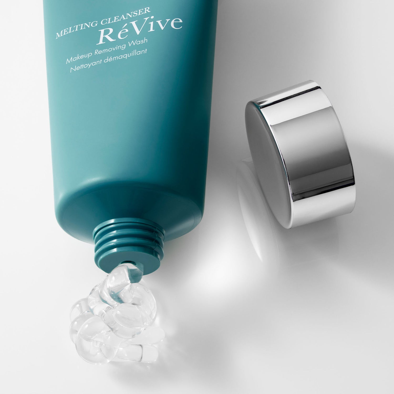 Swatch image of RéVive Melting Cleanser Makeup Removing Wash