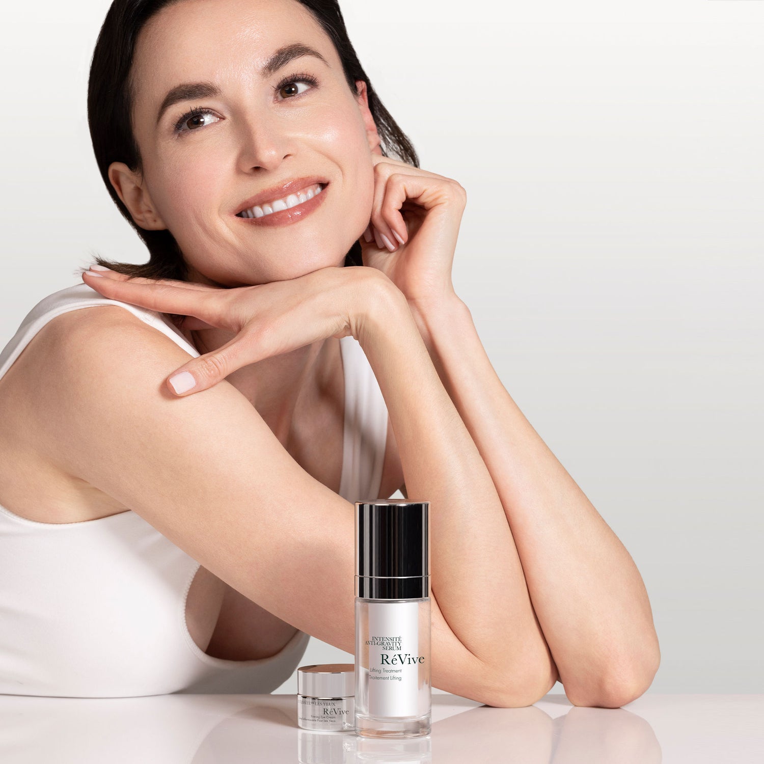 Model image of RéVive Intensité Anti Gravity Serum Lifting Treatment
