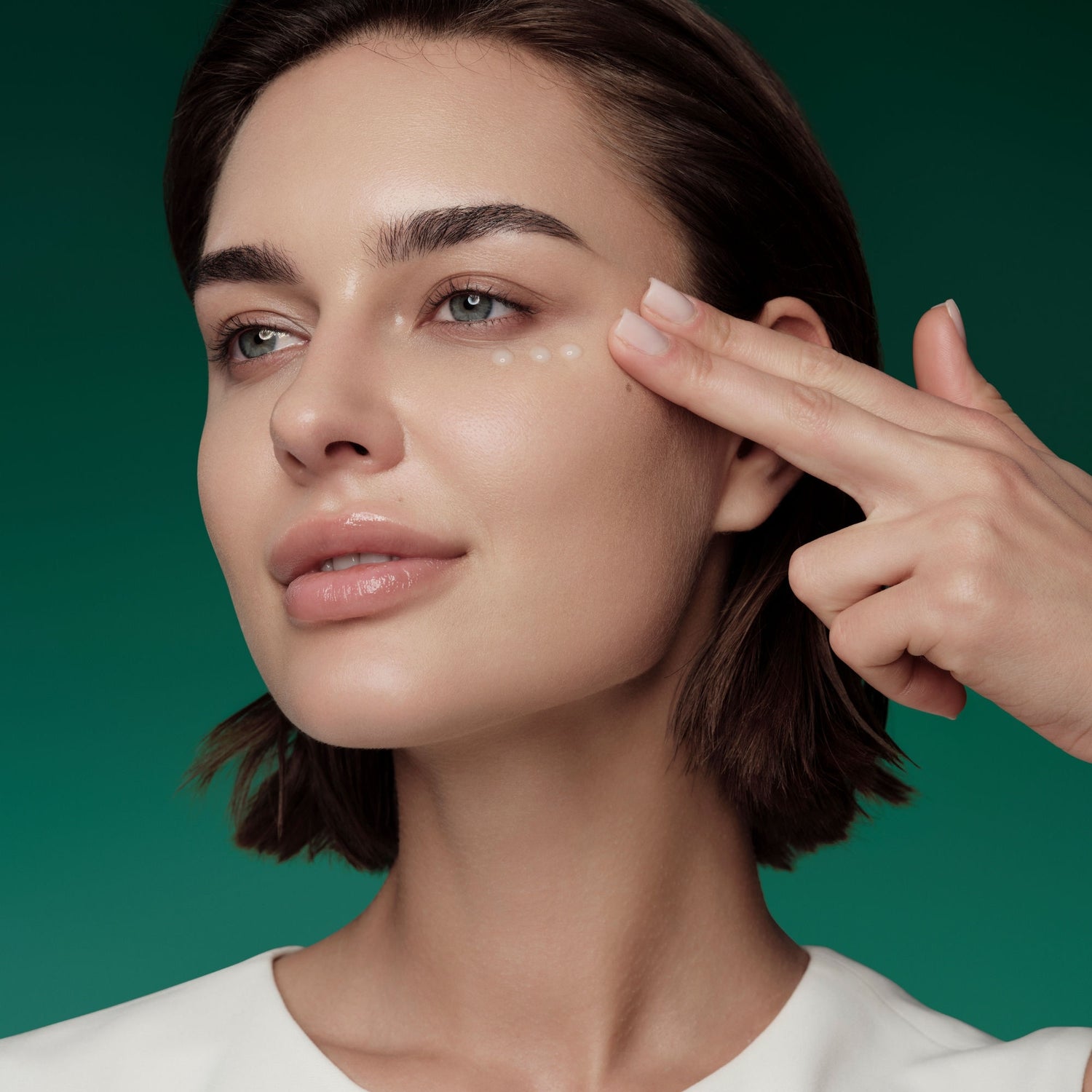 Model image of RéVive Lissant Line-Smoothing Eye Serum