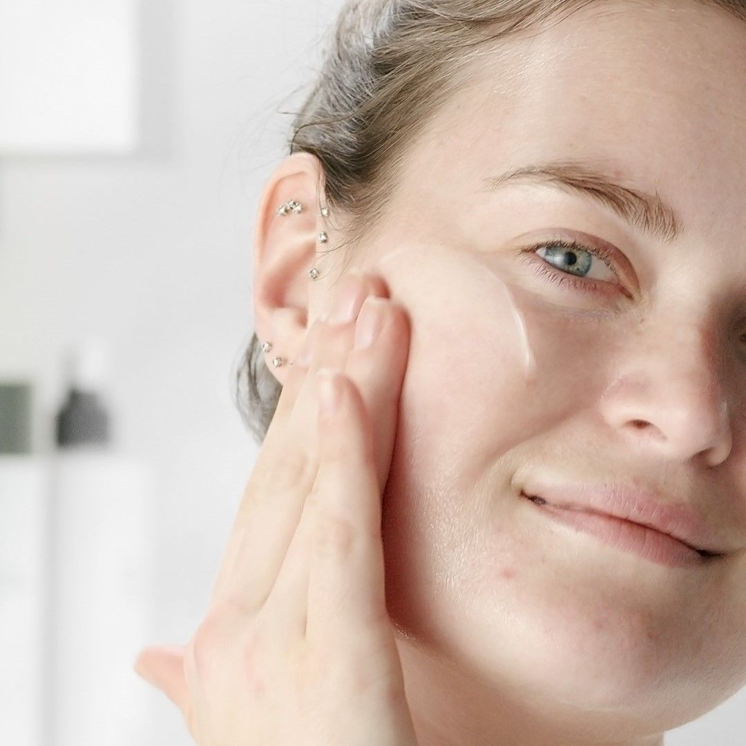 Model image of Dermalogica Pro-Collagen Banking Serum