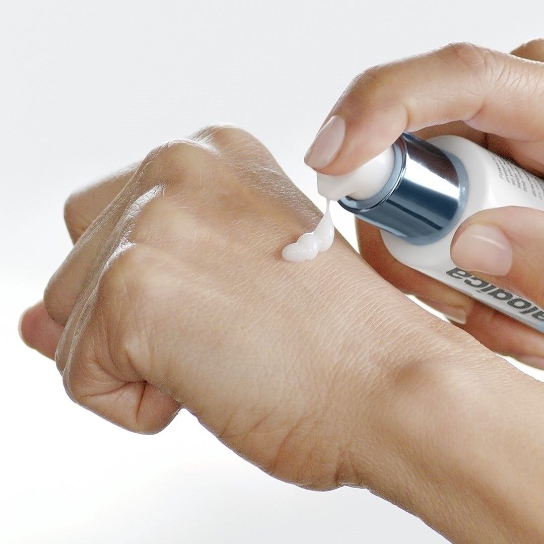 Lifestyle image of Dermalogica Pro-Collagen Banking Serum