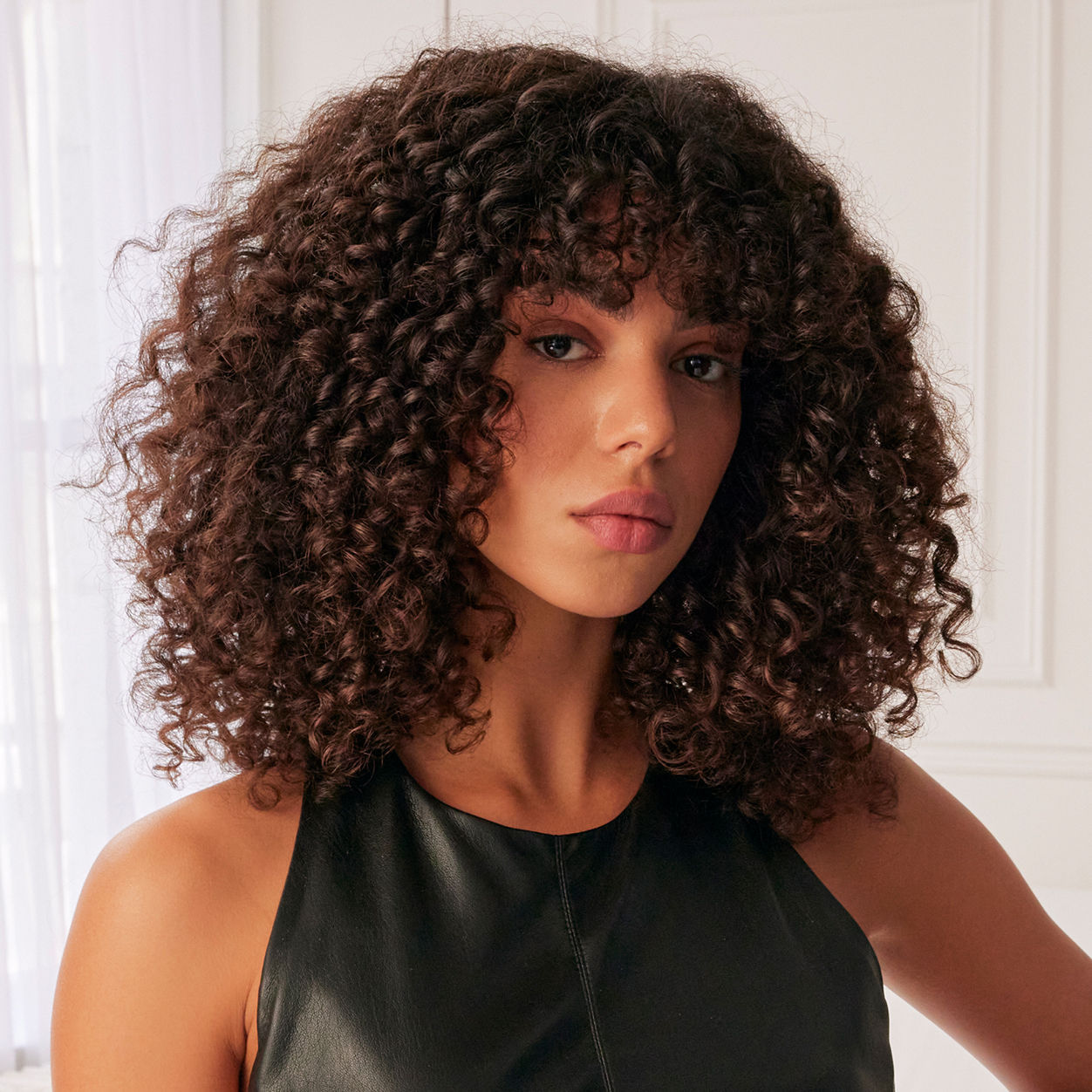 Model image of Bumble and Bumble Curl Reactivator