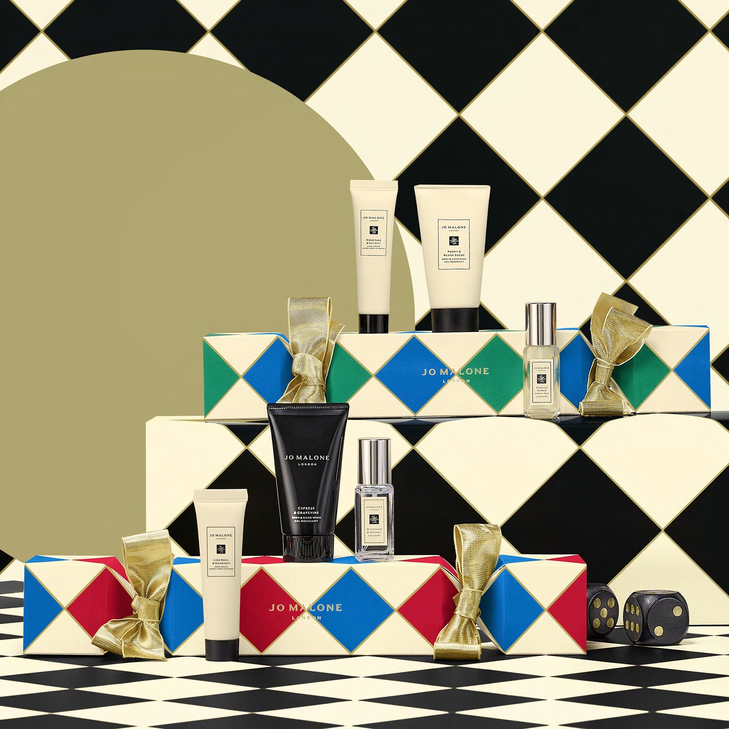Lifestyle image of Jo Malone London Green & Blue Holiday Cracker Gift Set (Limited Edition)
