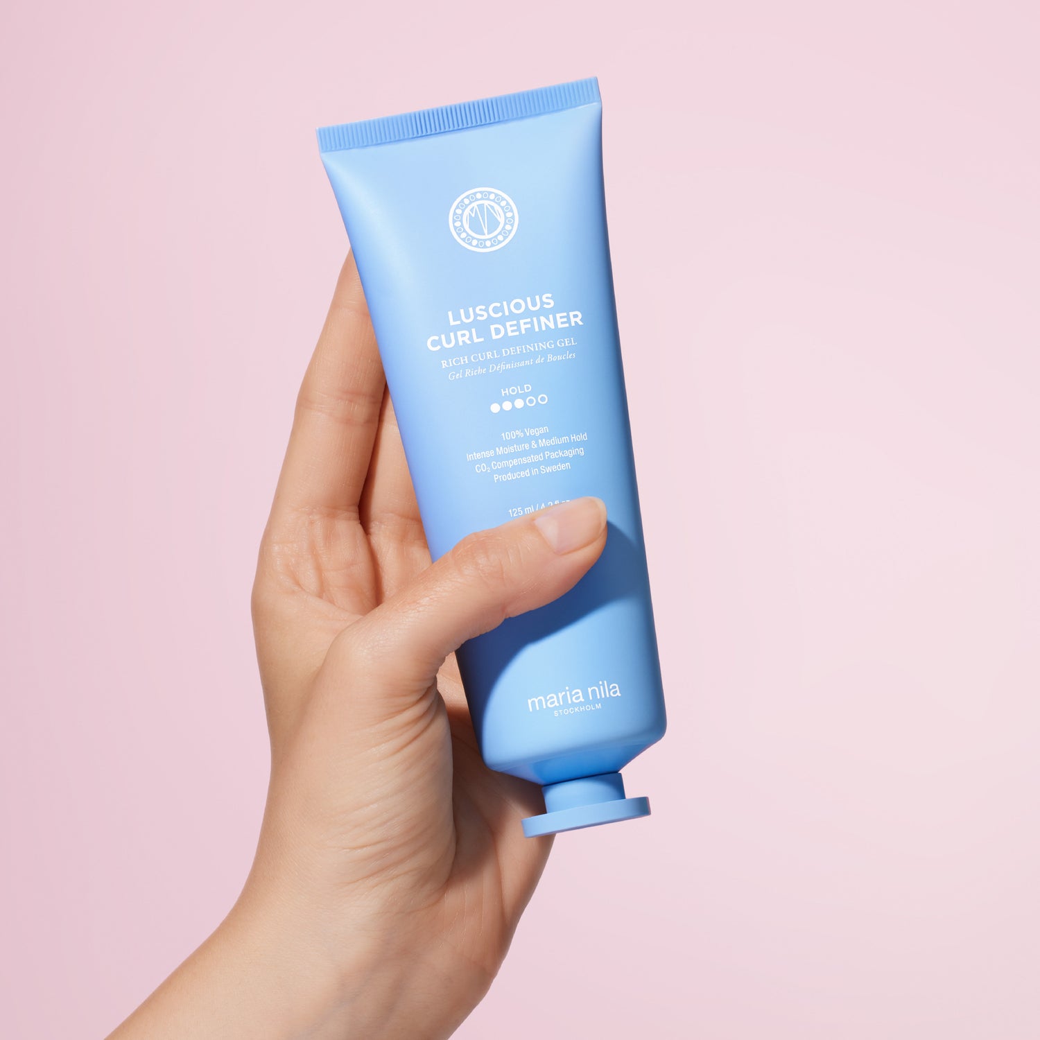 Image of an open Maria Nila Luscious Curl Definer