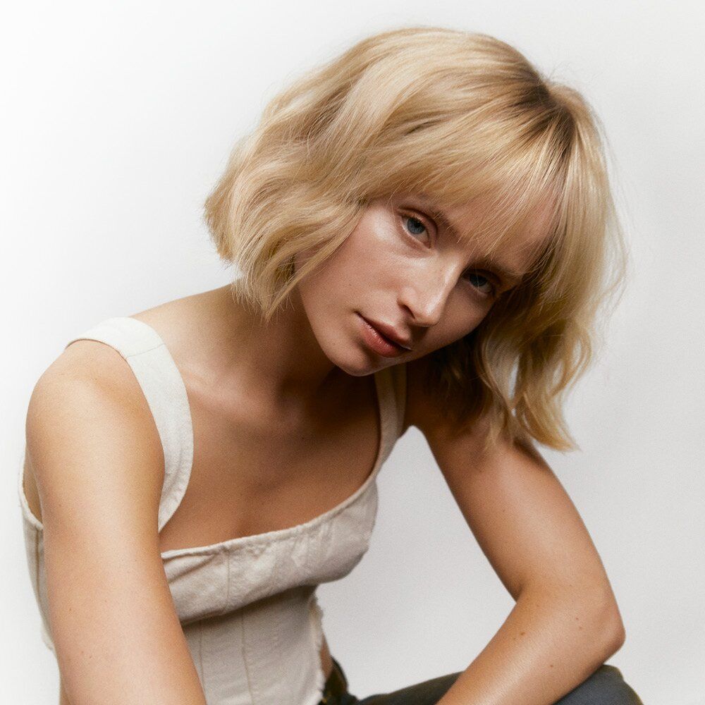 Model image of Maria Nila Texture Spray